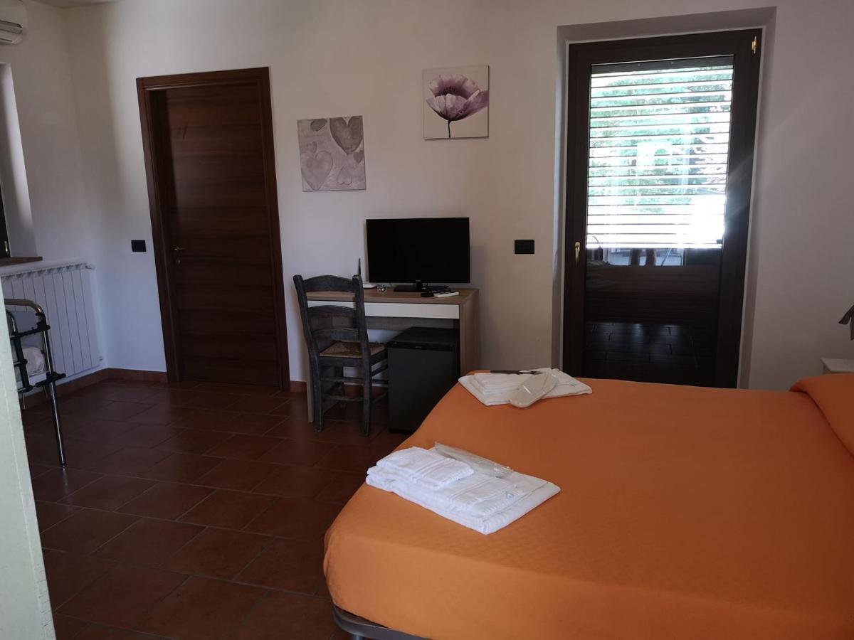 B&B Podere Montese Villafranca in Lunigiana Exterior foto